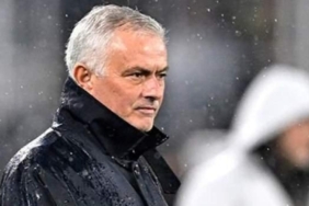 4-1-sonrasi-jose-mourinhodan-penalti-serzenisi-5ZixUwYL.jpg