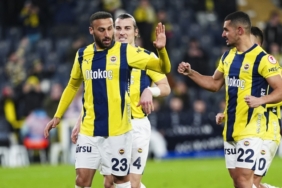 cenk-tosun-icin-transfer-gorusmesi-bQdbeusj.jpg