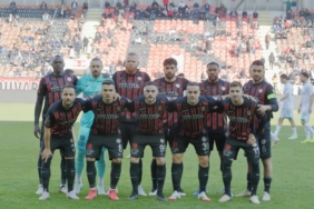 corum-fk-tuncay-ulu-idaresinde-birinci-rakibi-genclerbirligi-SwHF7hxP.jpg