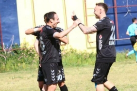 eskisehirspor-mersin-deplasmaninda-gol-oldu-yagdi-4vSwlGqy.jpg