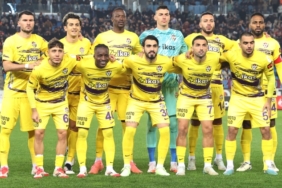eyupspor-super-ligde-konyasporu-agirlayacak-17X2IgQN.jpg