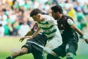 muhtesem-ligin-eski-yildizi-costu-bursaspor-sampiyonluga-bir-adim-daha-yaklasti-rQXTdC2P.jpg