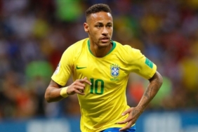 neymar-17-ay-sonra-brezilya-ulusal-grubuna-dondu-aY5SMGDK.jpg