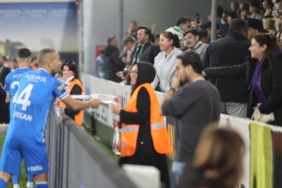 super-lig-kuluplerinden-bayanlar-gunu-bildirileri-UkK3ehZU.jpg