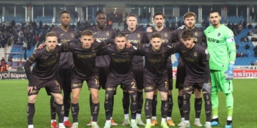 trabzonspor-deplasman-kabusuna-son-vermek-istiyor-sZ5cNOeN.jpg