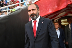 mecnun-otyakmazdan-yabanci-hakem-aciklamasi-OwNmryfa.jpg