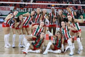 karsiyakada-voleyboldan-transfer-atilimi-SF1qYZLz.jpg