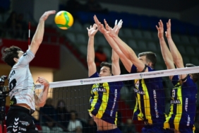 fenerbahce-cev-sampiyonlar-liginde-3-kere-maglup-5sW2AAxG.jpg