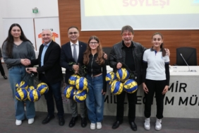 izmirde-voleybolun-yayginlastirilmasi-icin-calismalar-T5q6XVgZ.jpg