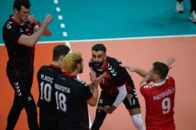 spor-toto-paoku-gecerek-yari-finale-yukselmeyi-basardi-QyA71crJ.jpg
