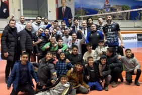 bursa-buyuksehir-belediyespor-tursadi-rahat-gecti-S1hK6jhg.jpg