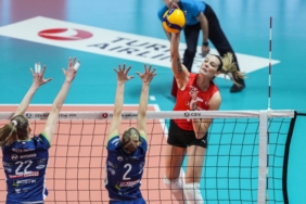turk-hava-yollari-cev-kupasinda-yari-finale-yukseldi-DGuyFhi4.jpg