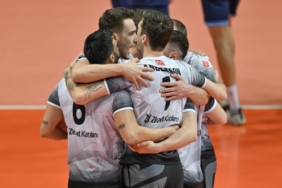 ziraat-bankkart-cev-kupasi-ceyrek-finalinde-ach-volleyi-agirlayacak-2FDJ2sZT.jpg