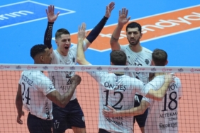altekma-deplasmanda-set-vermeden-kazandi-QFFDhb1z.jpg