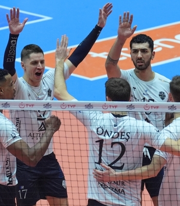 altekma-deplasmanda-set-vermeden-kazandi-QFFDhb1z.jpg