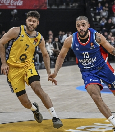 anadolu-efes-meskeninde-alba-berlini-yikti-6JnAl9Tx.jpg