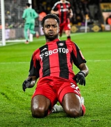 fulham-wolvesu-deplasmanda-devirdi-zRxDyRYE.jpg