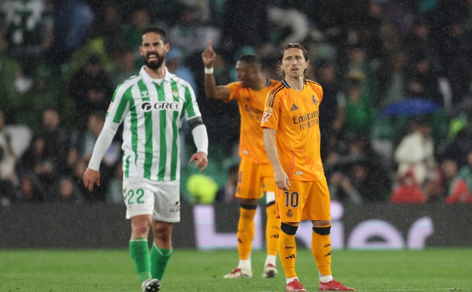 real-madride-tepe-yarisinda-buyuk-darbe-j19r4aXC.jpg