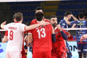 spor-toto-cev-erkekler-challenge-kupasina-yari-finalde-veda-etti-cUzkJsmw.jpg