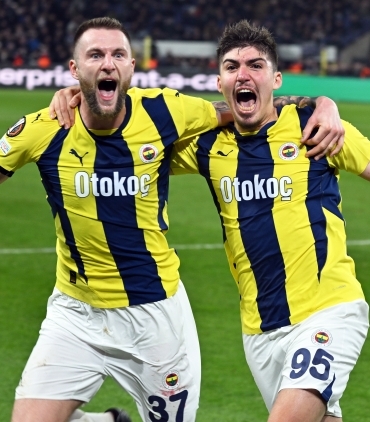 tottenham-da-ona-hayran-yusuf-akcicek-9buQdfAw.jpg