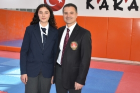 baba-kiz-tipta-ve-karatede-birebir-yolda-kML42WTs.jpg