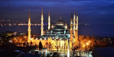 bugun-kandil-mi-mart-2025-kandil-gunleri-tarihleri-mevlit-regaib-mirac-berat-kadir-ei94Jlq5.jpg
